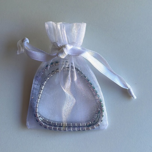 Swarovski Emerald Green Stretch Bracelet Set of 2 - Picture 5 of 5